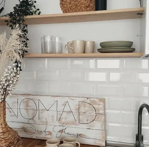 Hostel Nomad Surf House