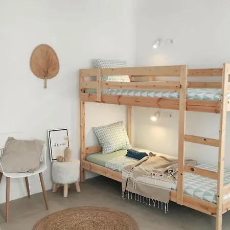 Nomad Surf House