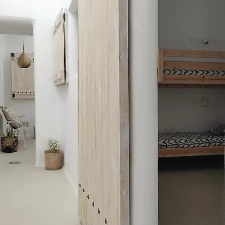 Nomad Surf House