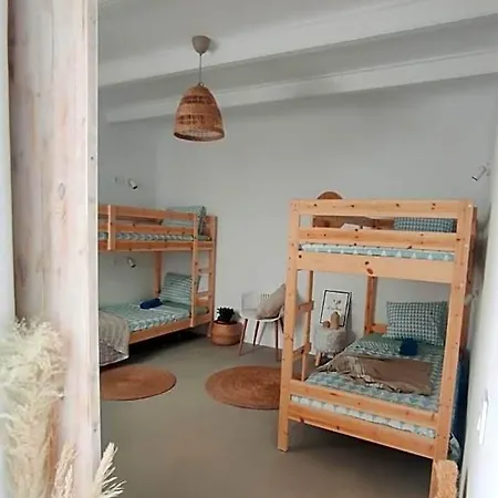 Vandrerhjem Nomad Surf House Corralejo