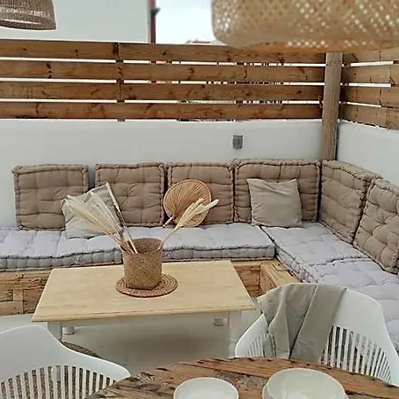 Hostel Nomad Surf House