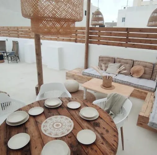 Albergue Nomad Surf House *